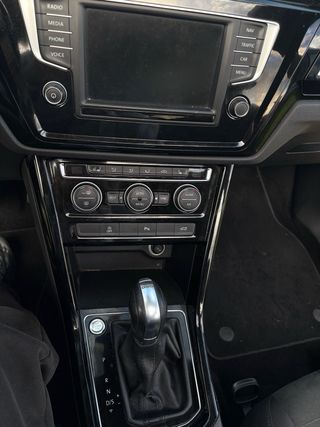 Volkswagen Touran atutomático