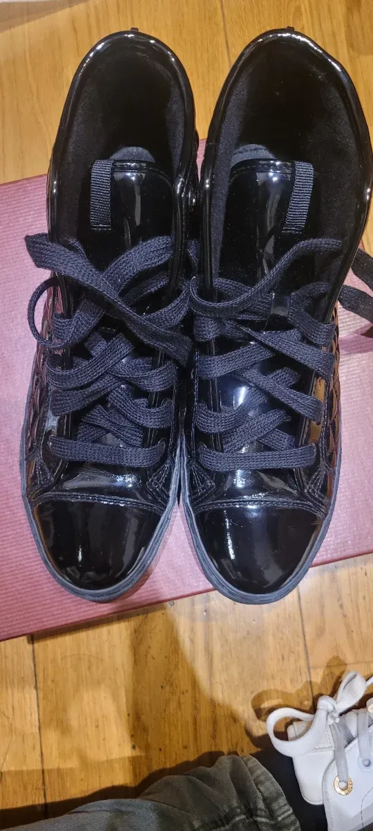 Zapatillas Geox Negras Charol