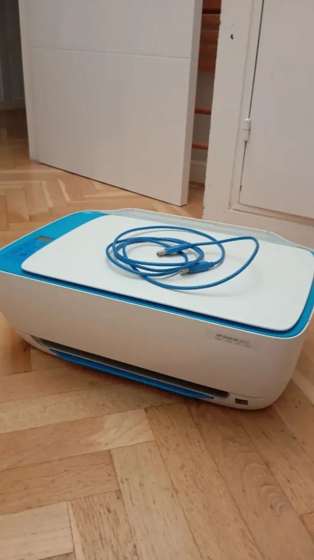 Stampante HP Bianca e Blu