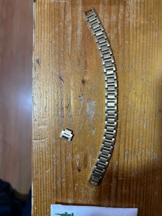 Pulsera Lacoste Dorada