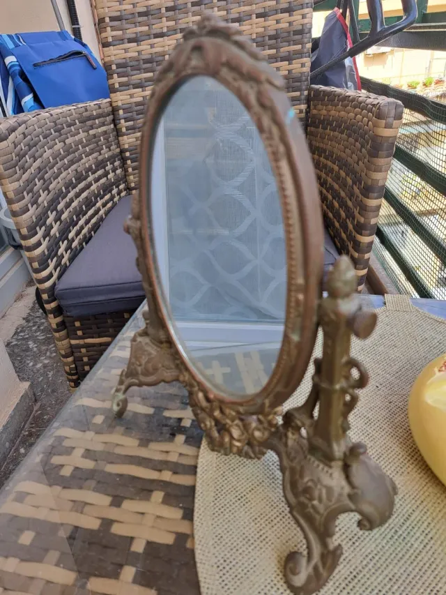 Espejo de Mesa Vintage Dorado