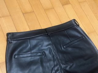 Pantalón polipiel Sfera Talla 40 Negro
