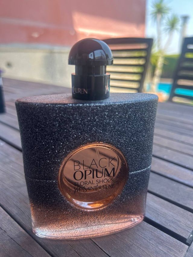 Black Opium Floral Shock YSL