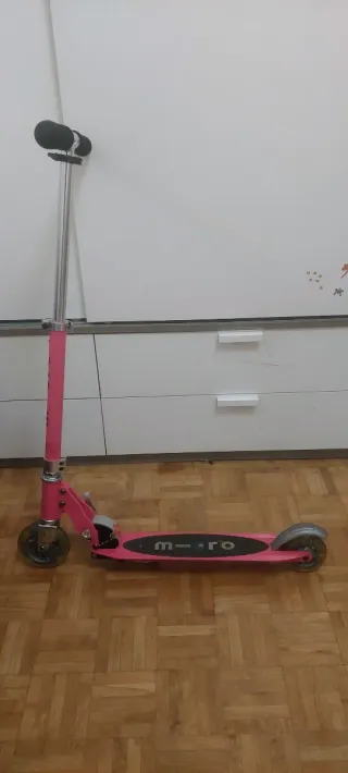 Patinete Micro Sprite LED Rosa Nuevo