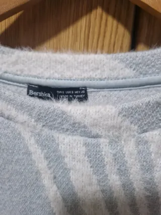 Jersey Bershka Mujer Talla S Gris y Blanco