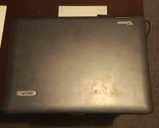 Portátil Acer Extensa 5620