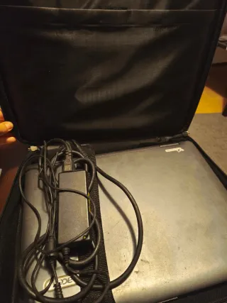 Portátil Acer Extensa 5620