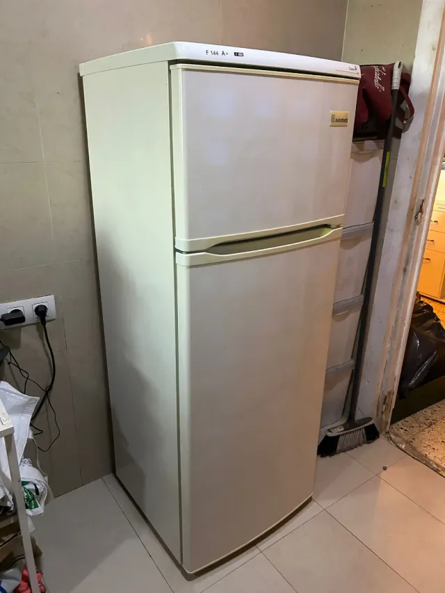 Nevera Eurotech 150cm