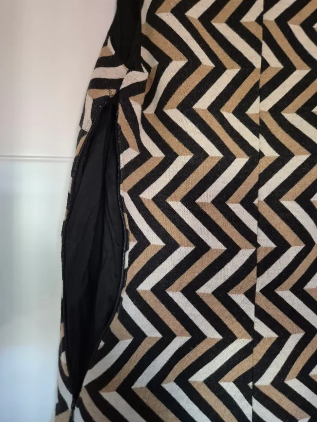 Vestido mujer estampado zig-zag