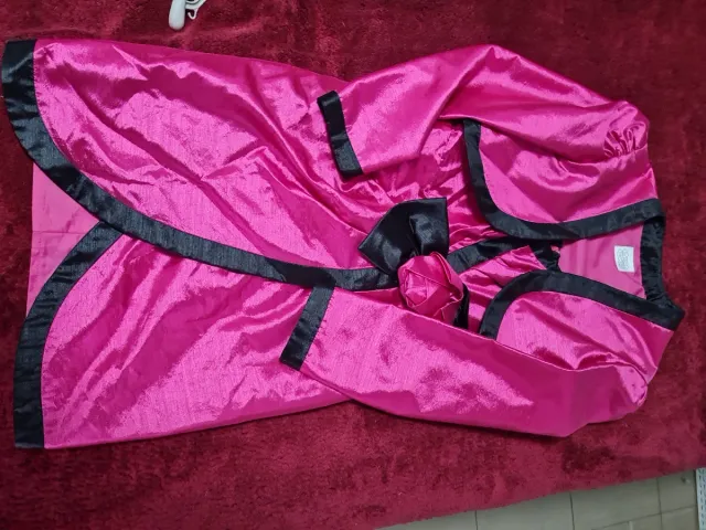 Vestido fiesta rosa y negro