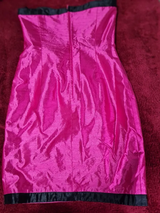 Vestido fiesta rosa y negro