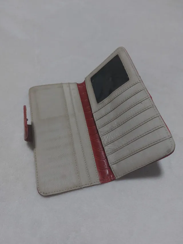 Monedero L'Oréal Rojo