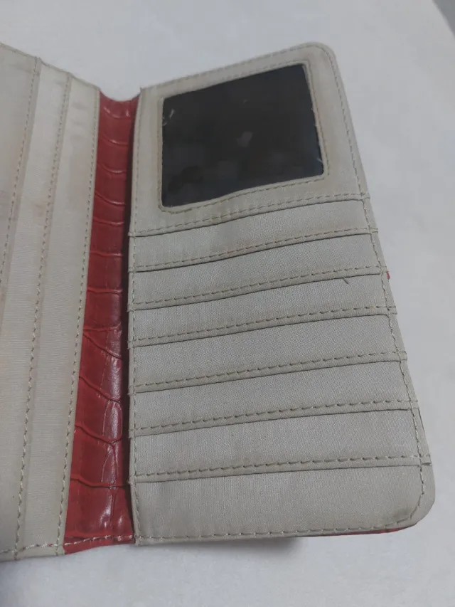 Monedero L'Oréal Rojo