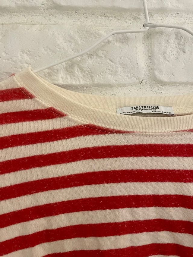 Sudadera - camiseta Zara Rayas Rojas