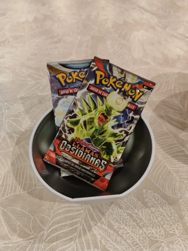 Poké Ball Pokémon Reacondicionada