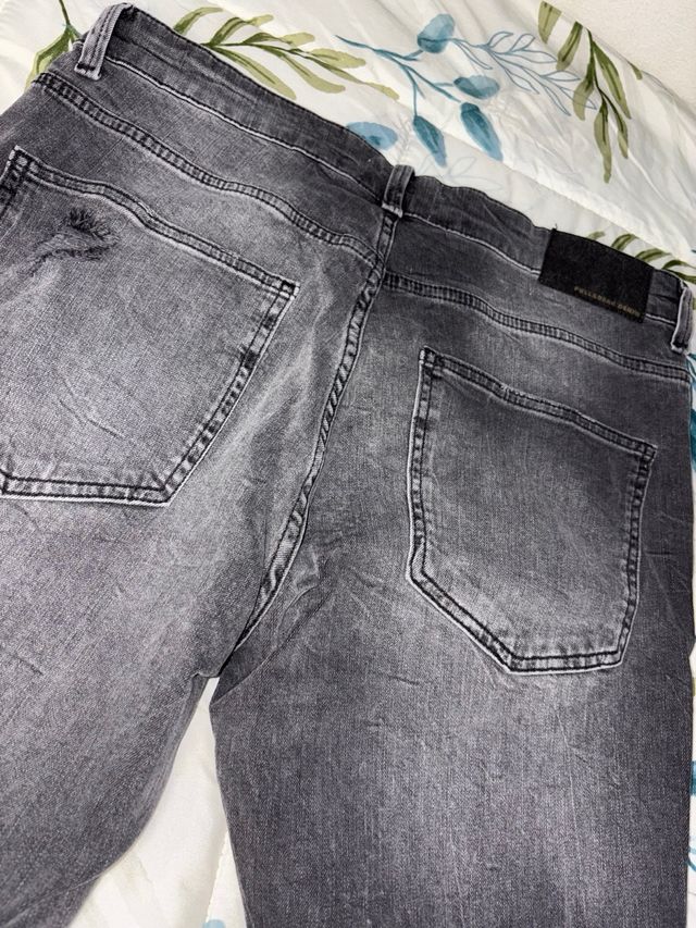 Tejano hombre Pull&Bear gris desgastado talla 46