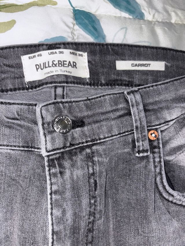 Tejano hombre Pull&Bear gris desgastado talla 46