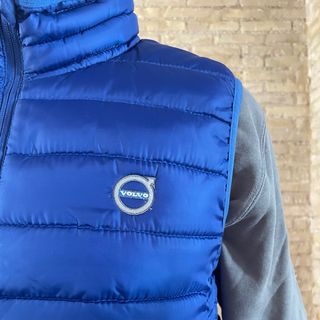 Chaleco de plumas azul Volvo