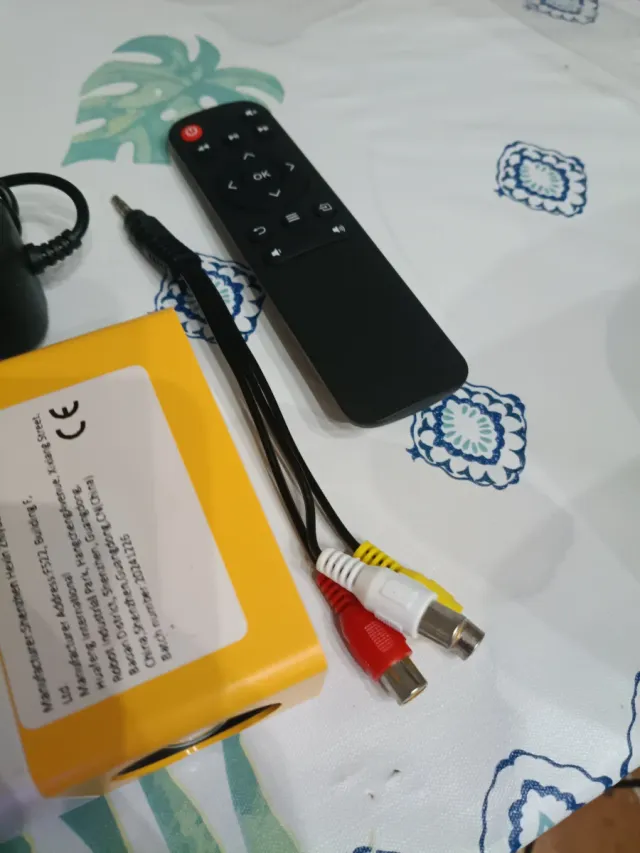 Proyector HD bajo consumo HDMI y USB