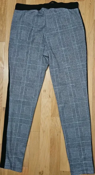 Pantalón cuadros b.young