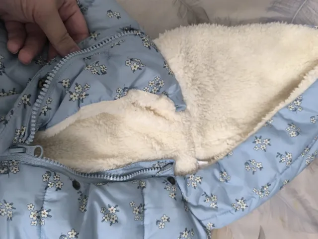 Abrigo floral niña talla 23