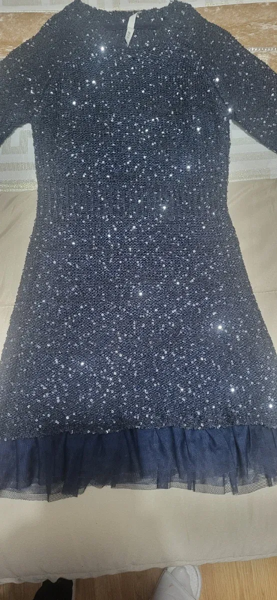 Vestido lentejuelas azul marino tul