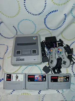 Consola Super Nintendo + 3 Juegos