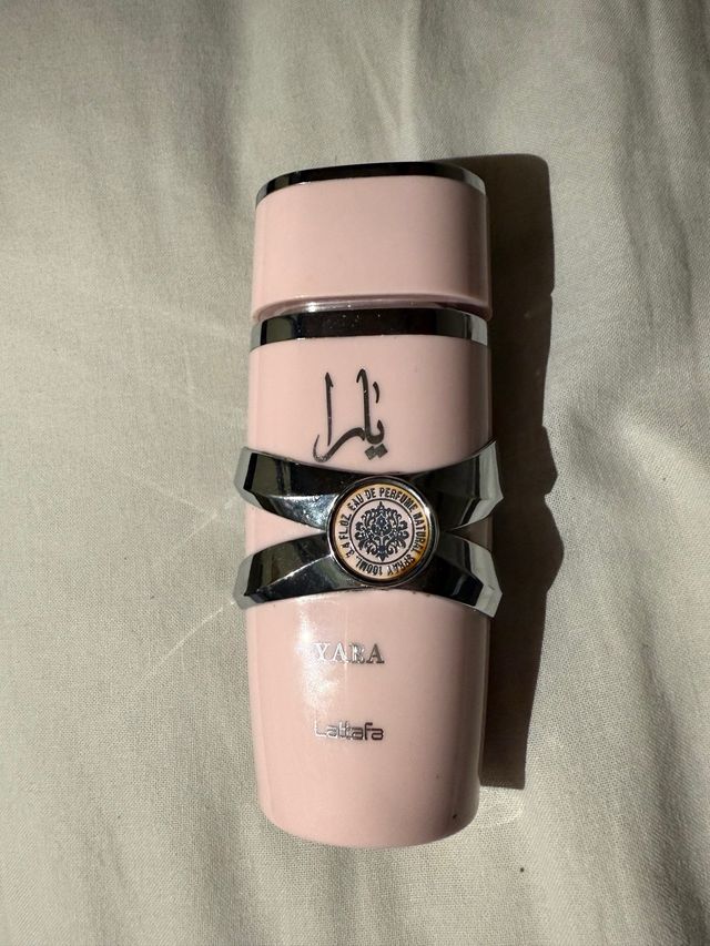 Perfume Yara Lattafa vacío