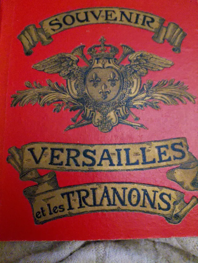 Libro estensibile di Versailles e cartoline