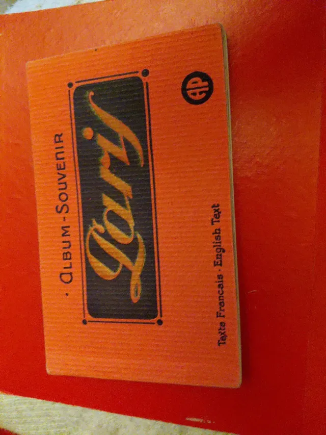 Libro estensibile di Versailles e cartoline