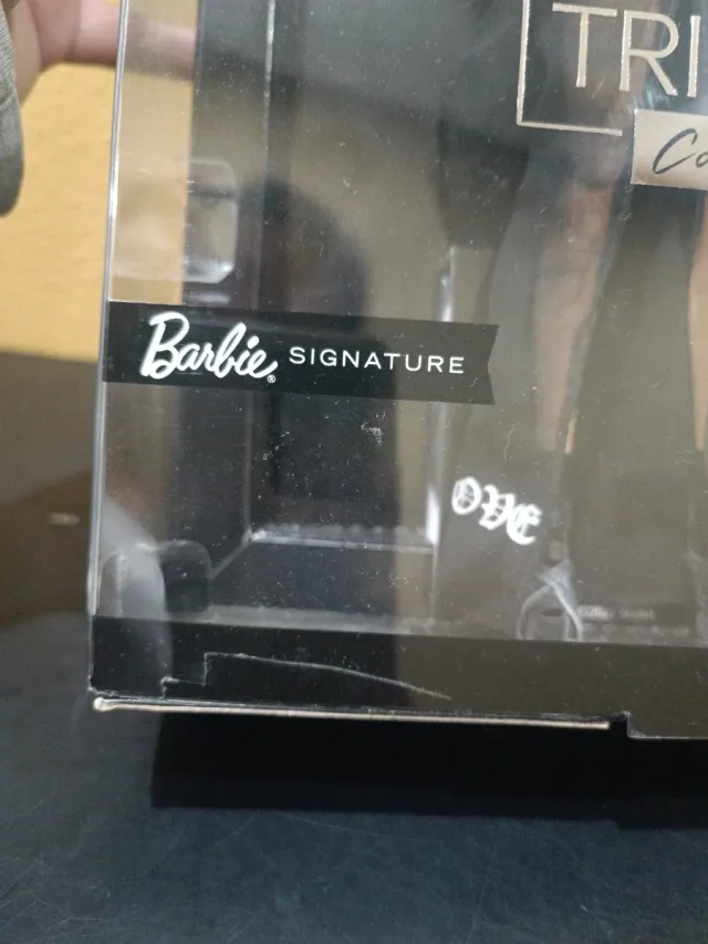 Barbie Signature Vera Wang Tribute Collection