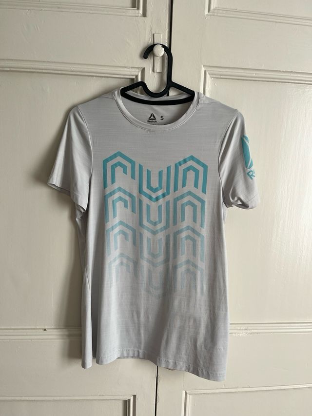 Camiseta tecnica Reebok