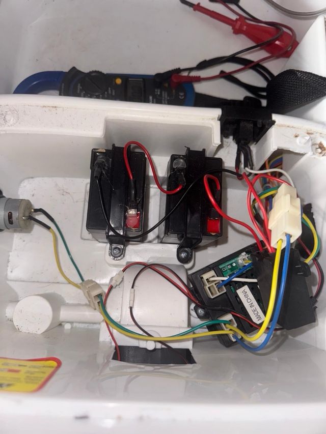 Coche Batería Audi R8 con Mando