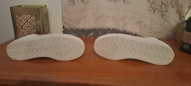 Zapatillas blancas T.37