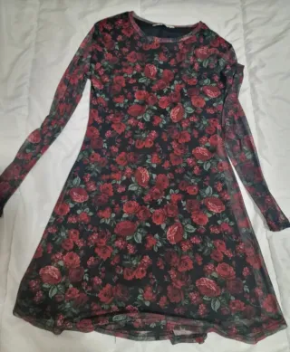 Vestido floral negro y rojo