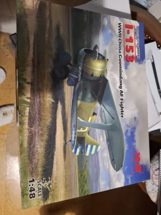 Maqueta modelismo Avión Polikarpov I-153 1:48 ICM