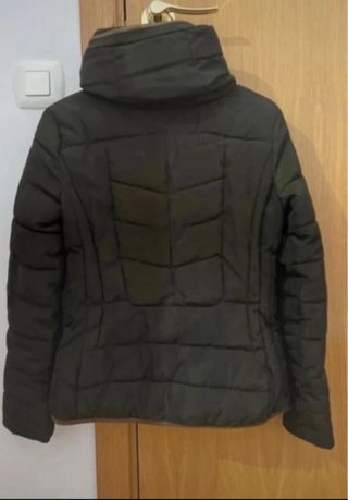 Cazadora acolchada verde El Corte Inglés