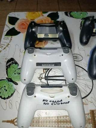 Lote mandos PS4 para reparar o piezas