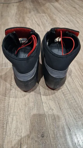 Fizik Artica R5 Talla 44