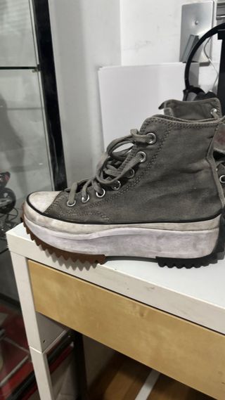 Converse Run Star Hike