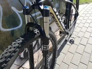 Stevens Sonora ES. Mtb 29. Talla M. montada a full