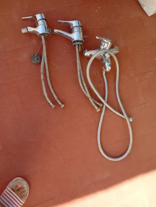 Grifos de baño y ducha cromados