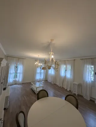 Se vende magnífico chalet pareado