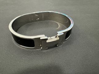 Pulsera Hermès H Negra y Plateada