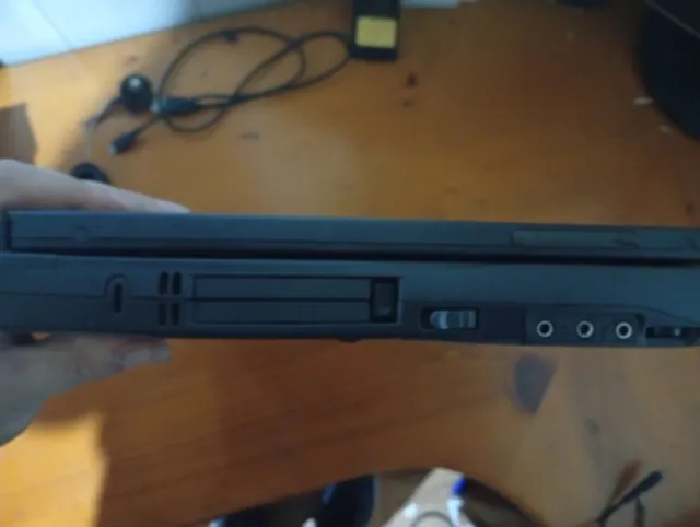 Portátil Acer TravelMate 212TXV