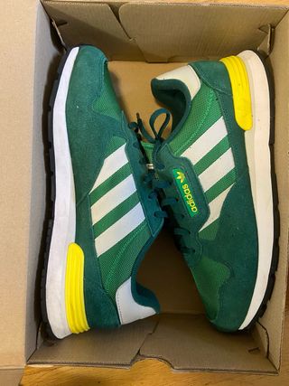 Zapatillas Adidas Verdes y Amarillas