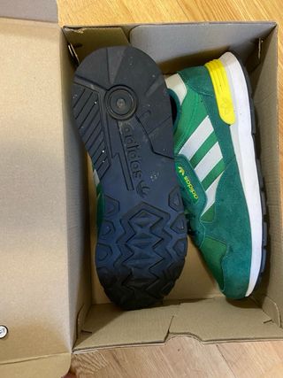 Zapatillas Adidas Verdes y Amarillas