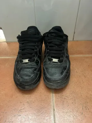 Nike Air Force 1 Negras