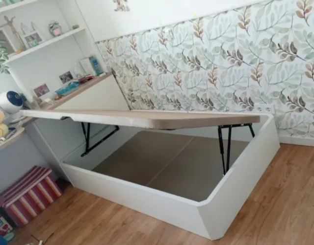 Canapè laterale in offerta speciale: sconti su divani, materassi e accessori