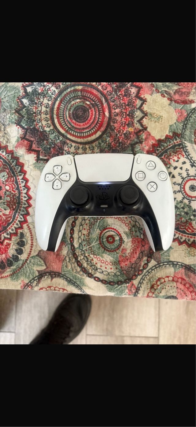 Consola Sony PlayStation 5 PS5 Seminueva